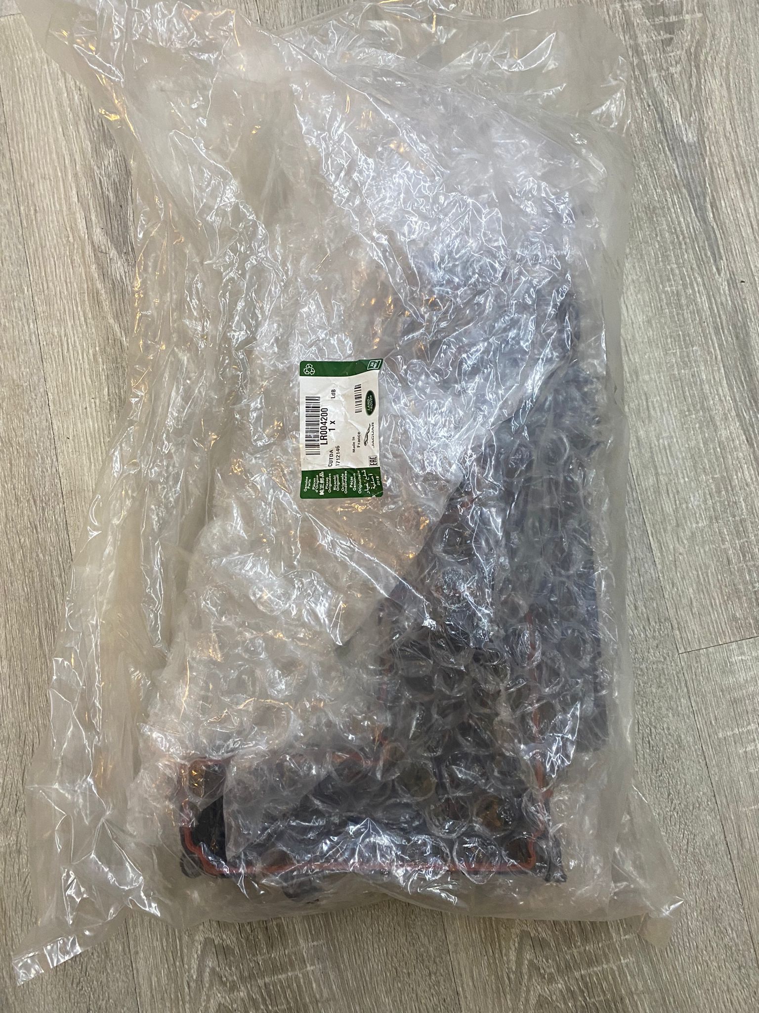 KÜLBÜTÖR KAPAK   LR004200 